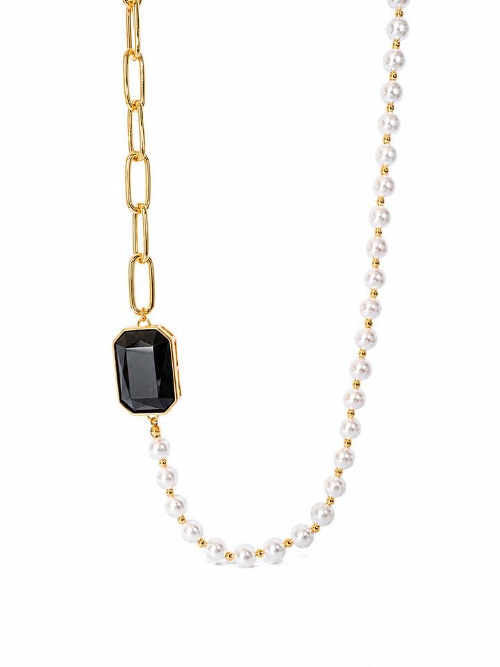 Ameliea Pearl Long Necklace