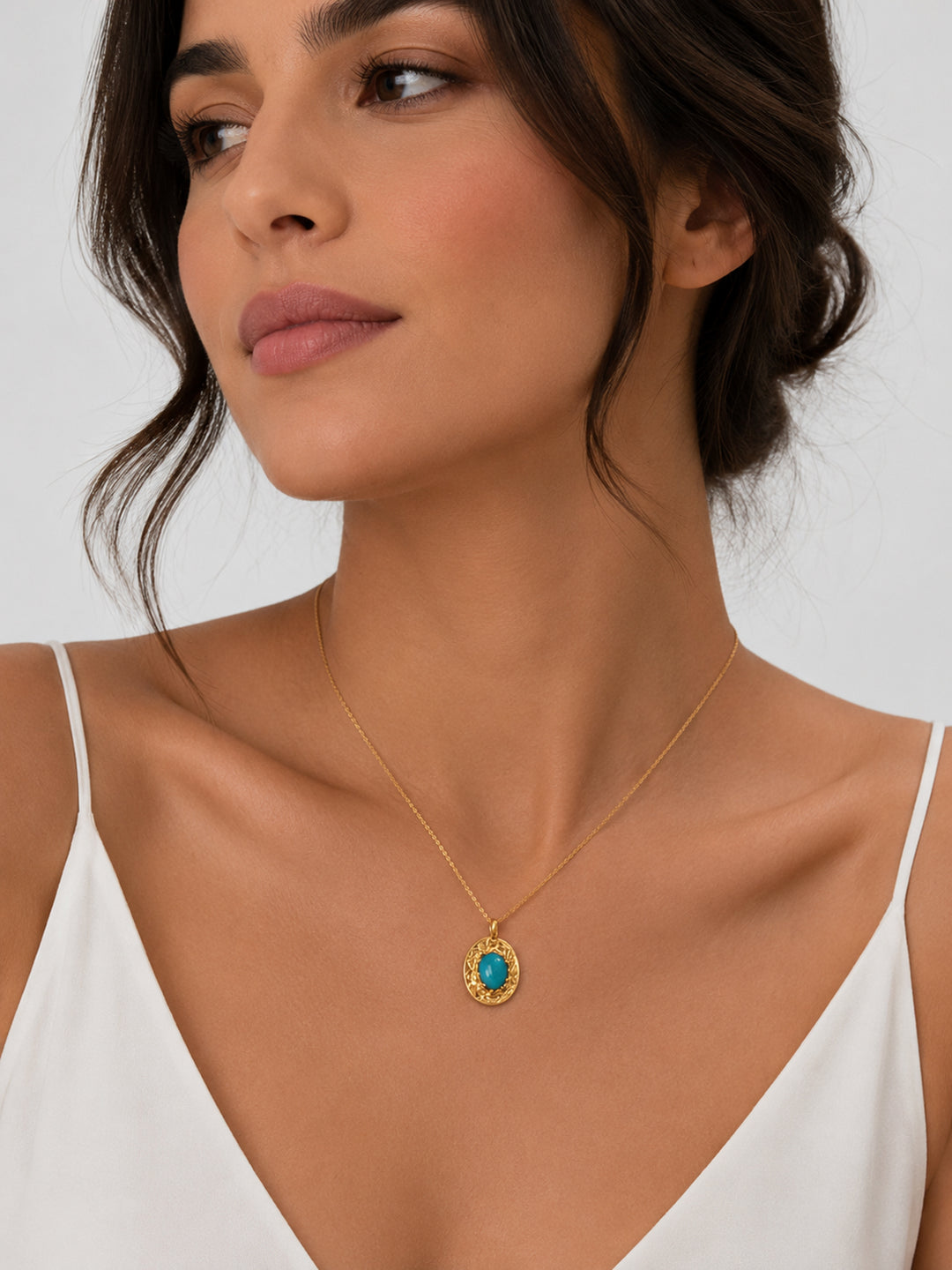 Aviva Oval Pendant Necklace