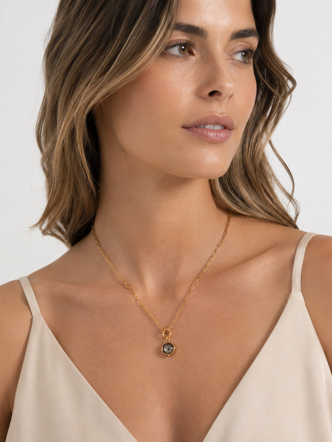 Bicolor Pearl Necklace