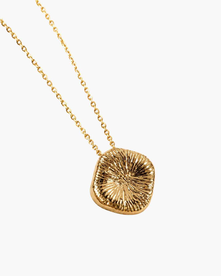 Clara Necklace