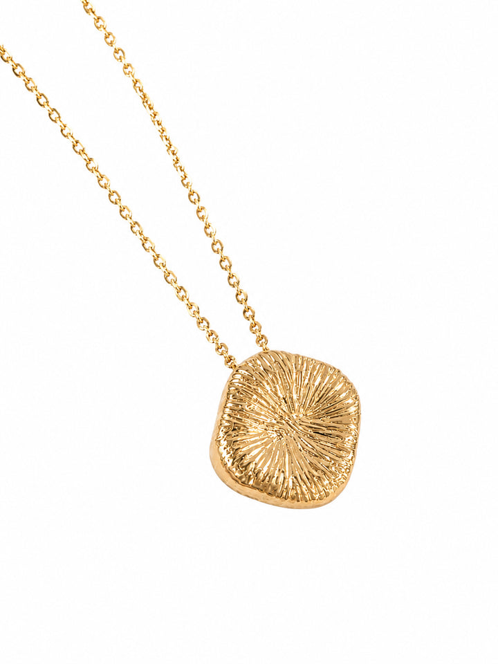 Clara Necklace