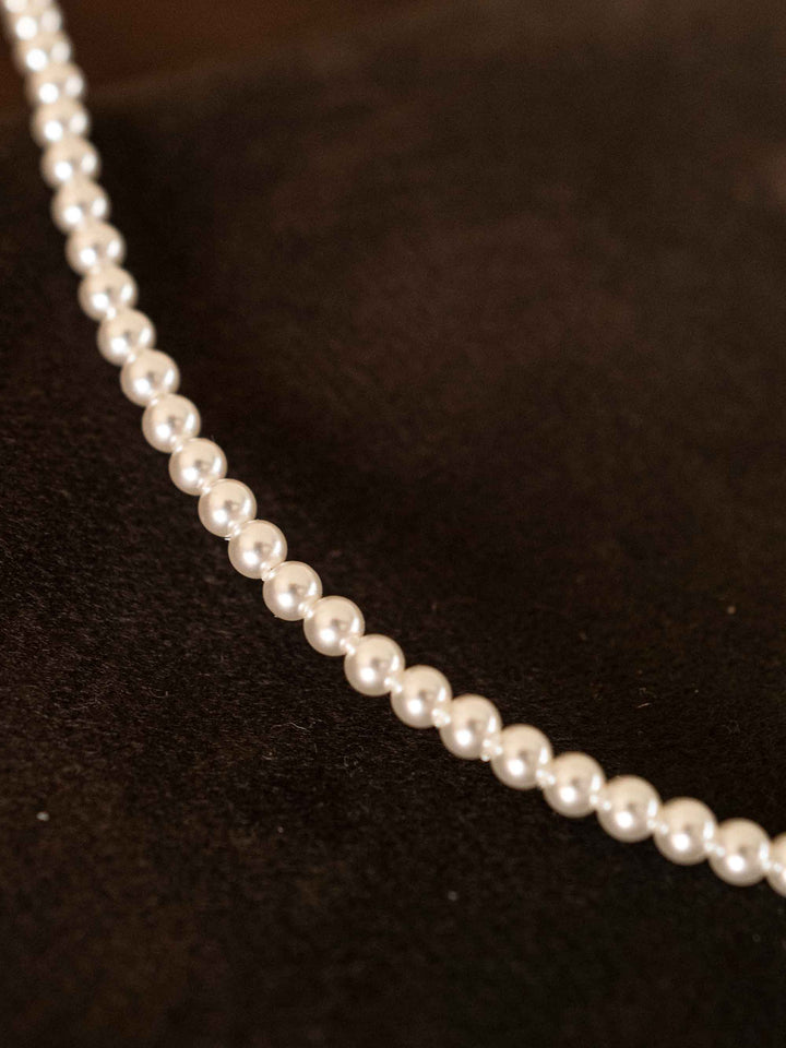 Water drop pendant pearl necklace