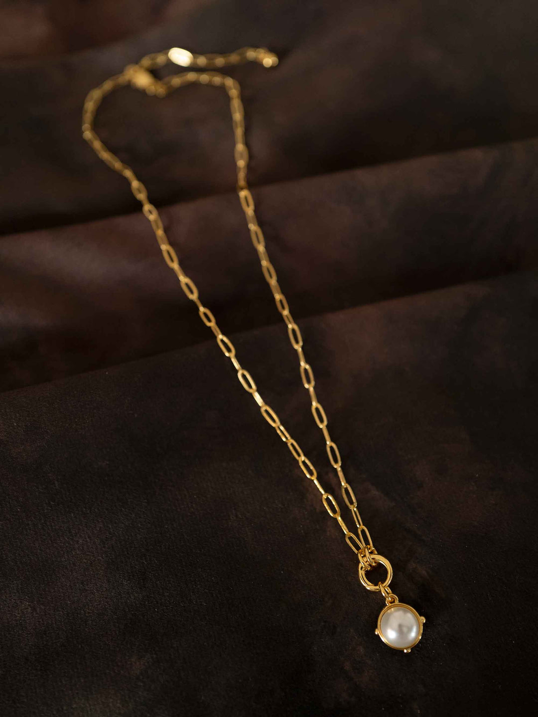 Two-color crystal pearl