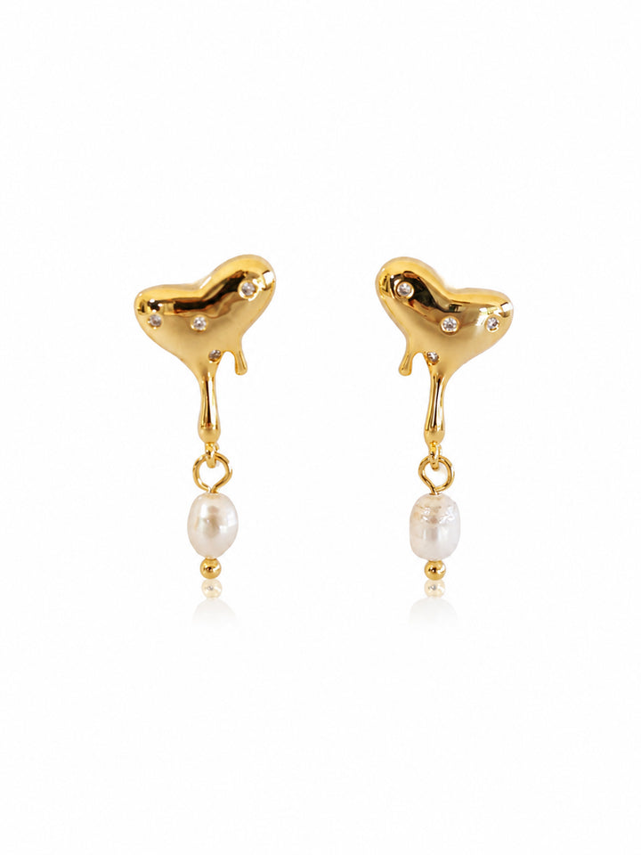 Dakota Heart Pearls Earrings