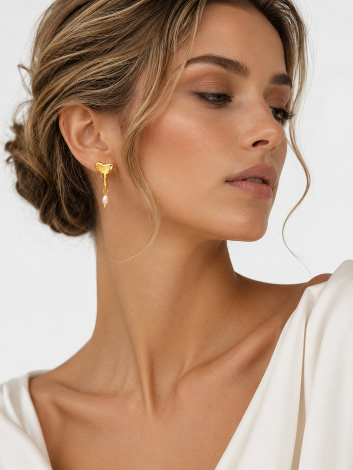 Dakota Heart Pearls Earrings