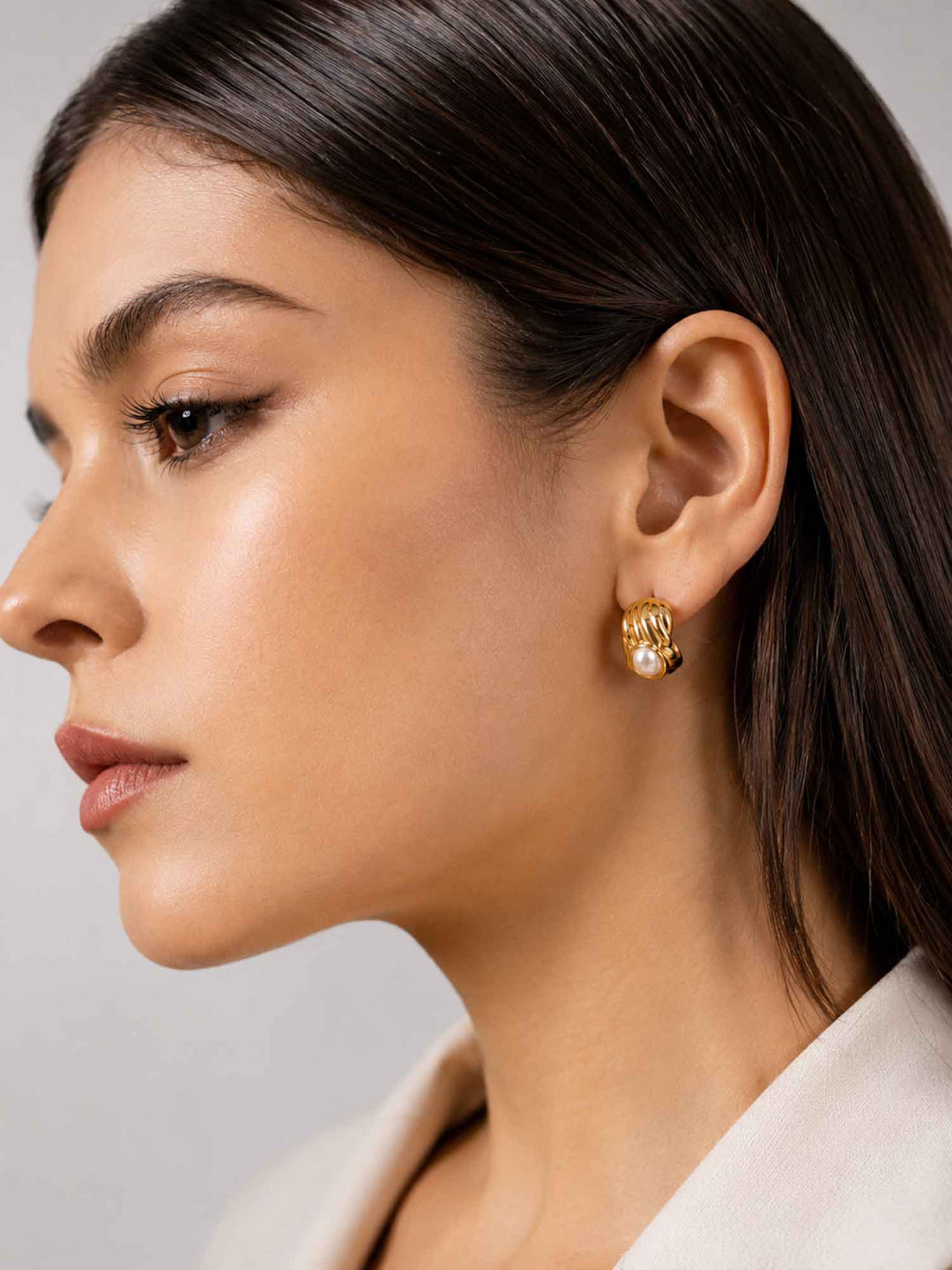 Pendientes de oro con perla del amanecer