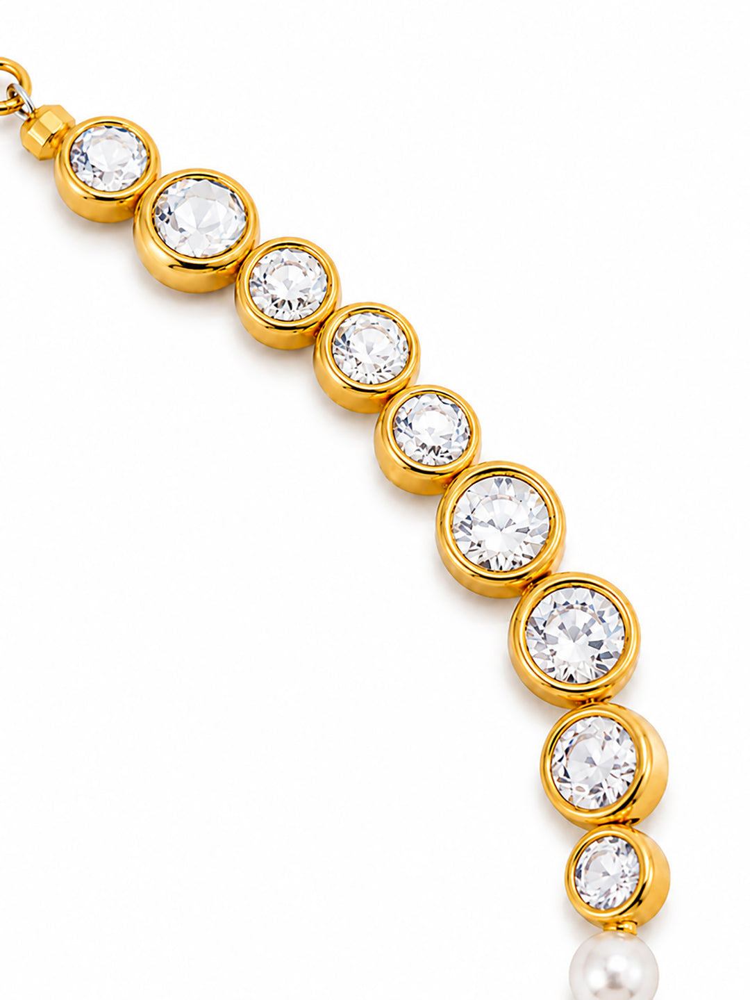 Elena bracelet with sparkling crystal and pearl design