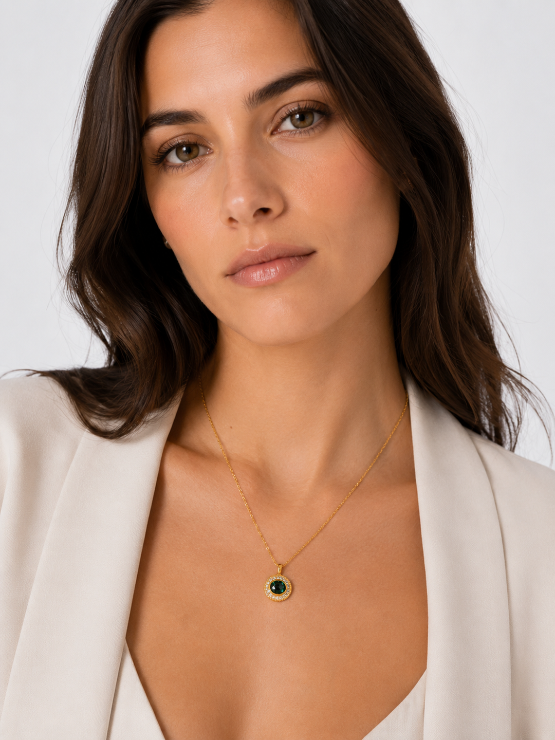Emerald Glance Necklace