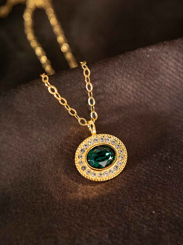 Emerald Glance Necklace