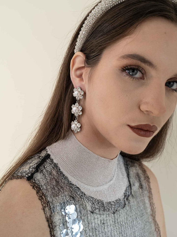 Gwen Floral Pearl Drop Earrings