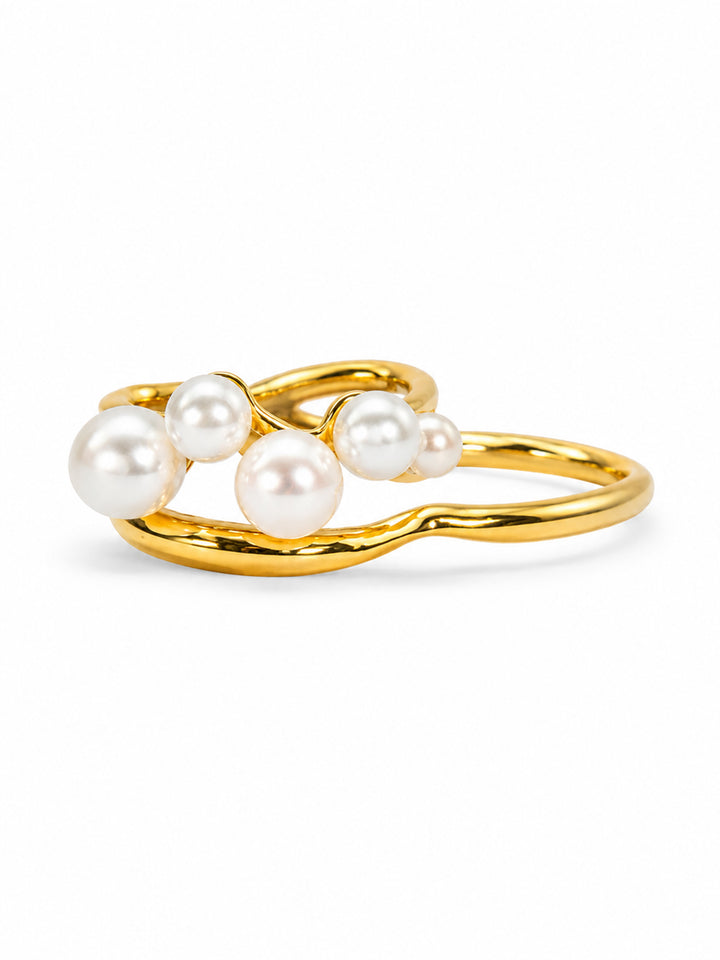 Izetta pearl ring with double gold-plated band