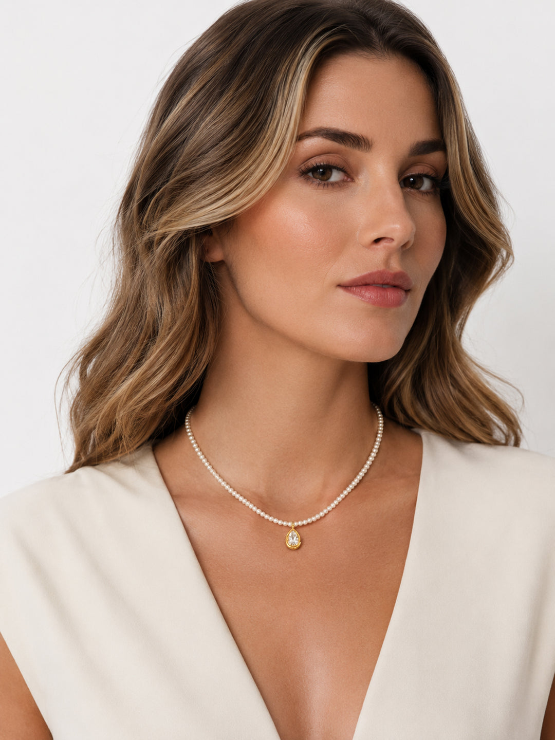 Kendra Pearl Crystal Necklace