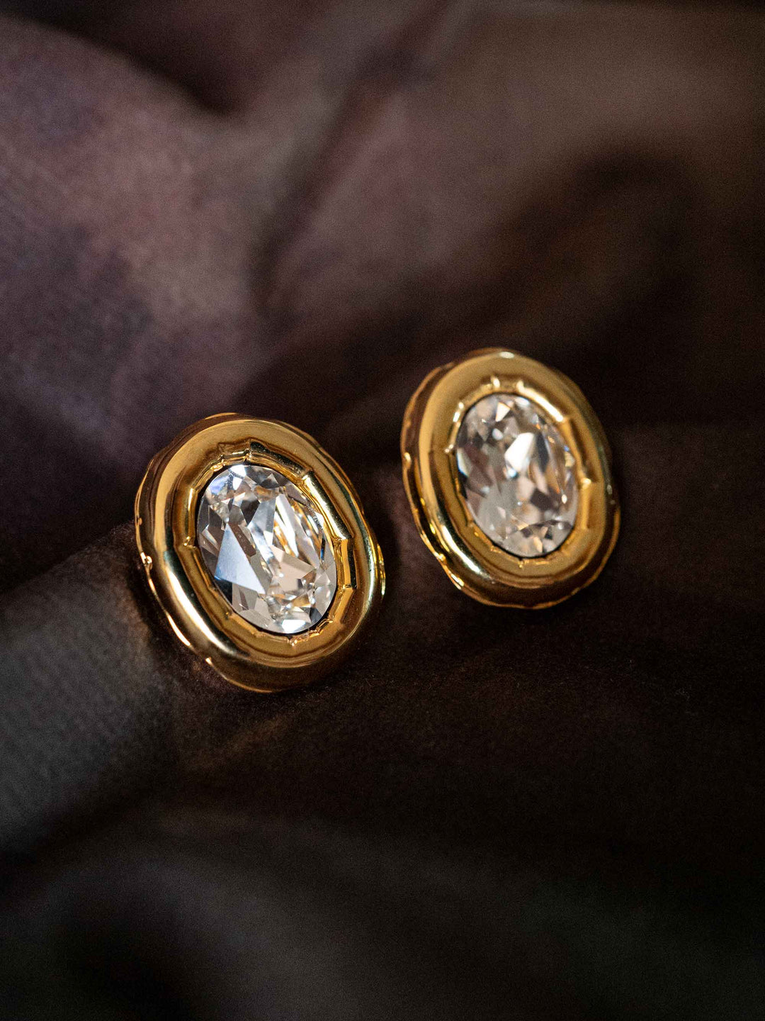 Sparkle Oval Crystal Diamond Earrings