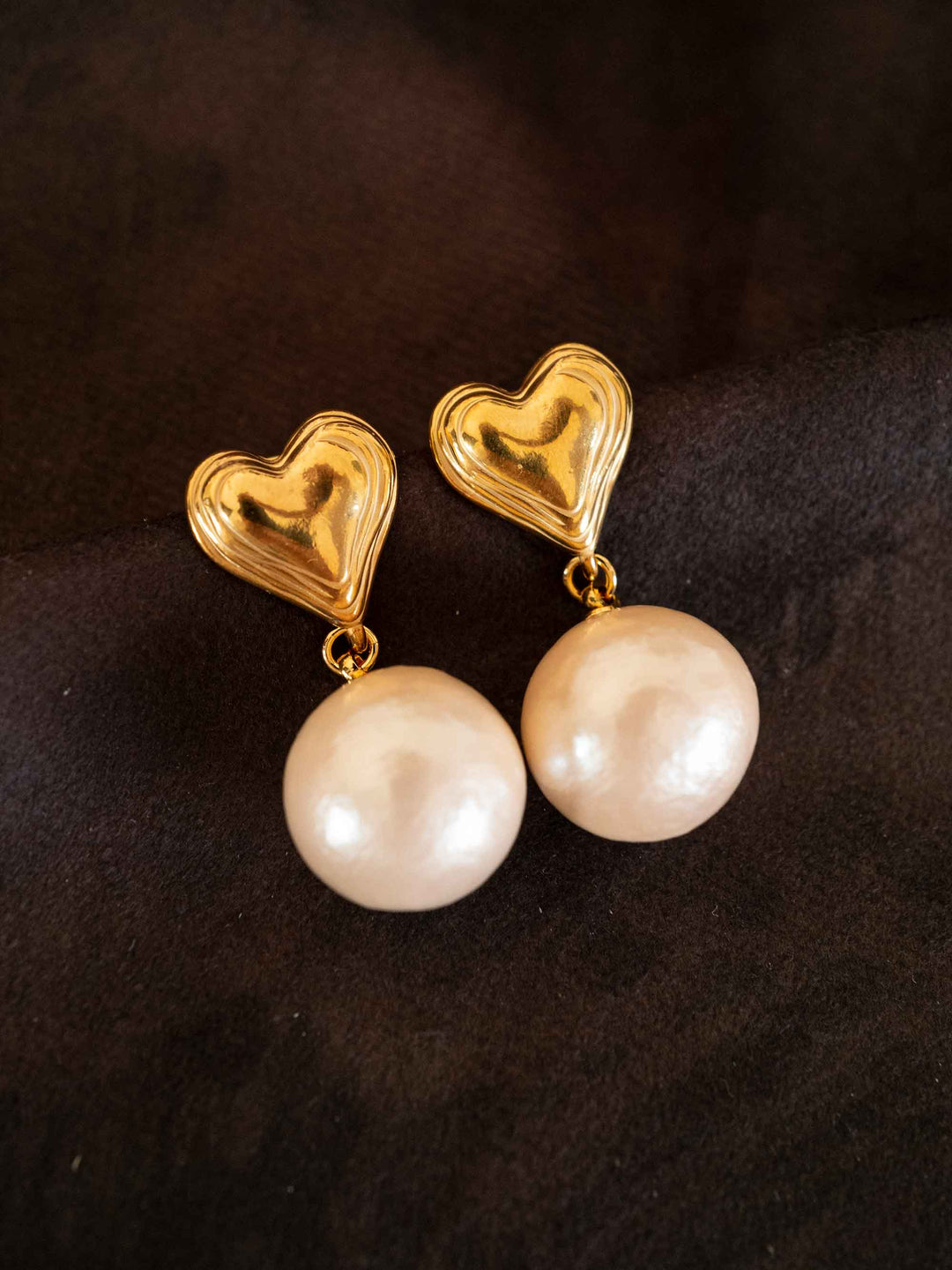 Tide Heart Gold Earrings