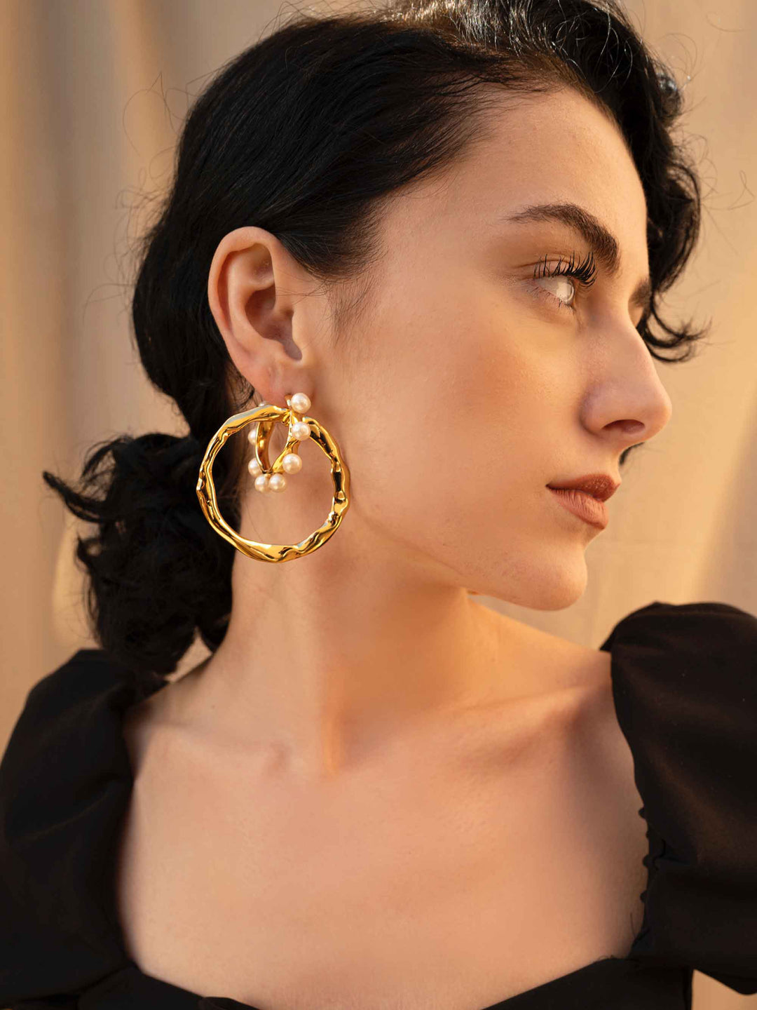 Two-Way Cotton Pearl Gold Hoop Earrings