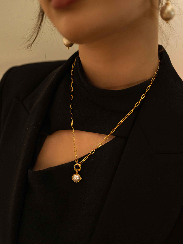 Bicolor Pearl Necklace