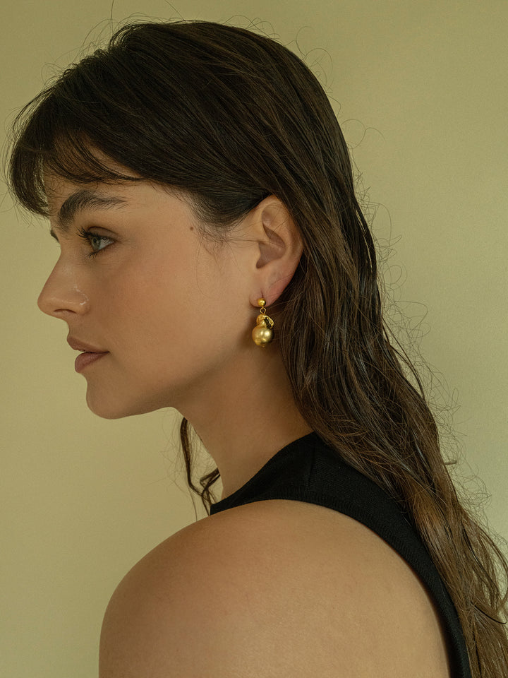 Pendientes Dos orbes de Oro