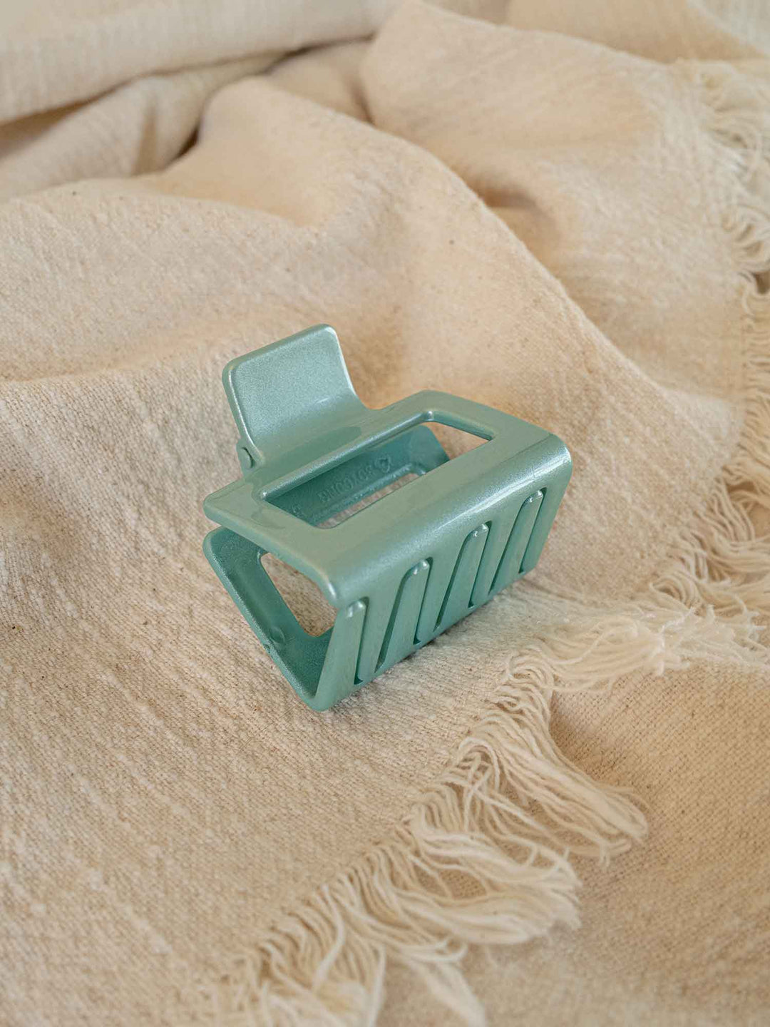 Damilla Claw Clip