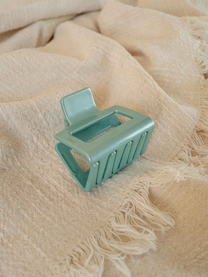 Damilla Claw Clip