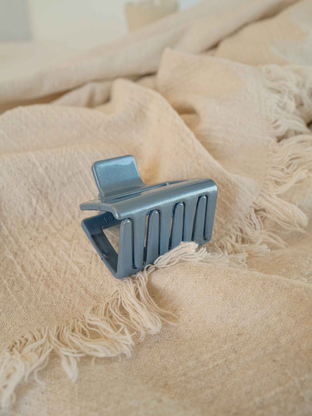 Damilla Claw Clip