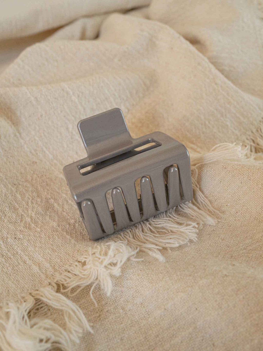 Damilla Claw Clip