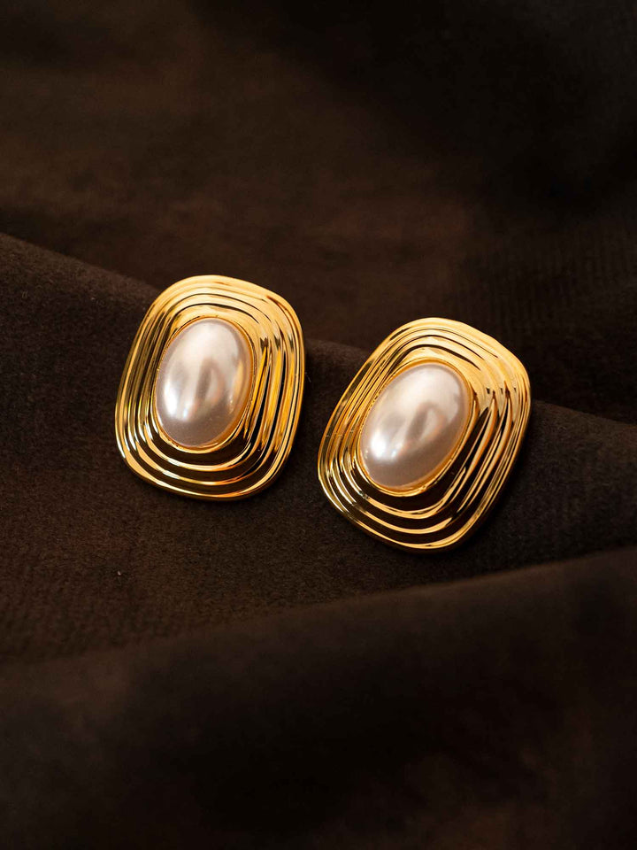 Cara Earrings