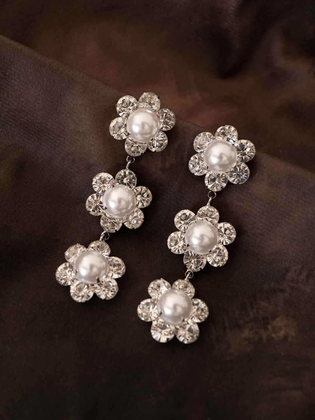 Gwen Floral Pearl Drop Earrings