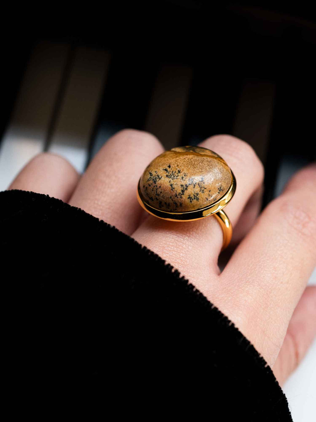 Noretta Ring Desert
