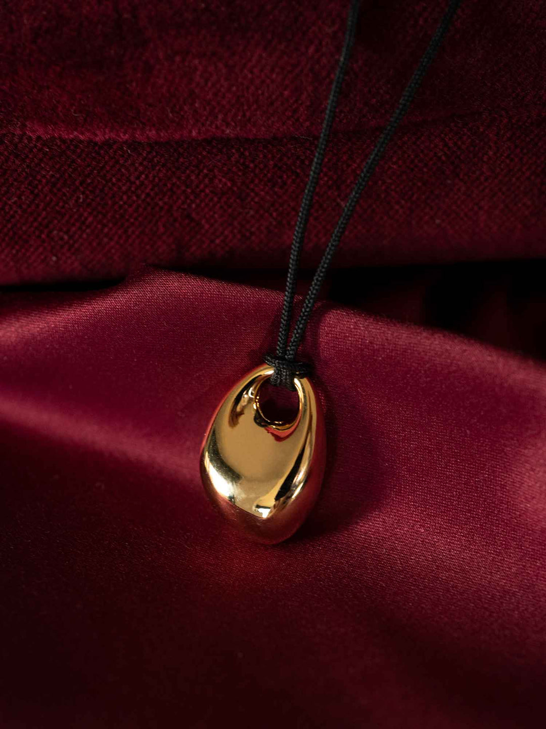 Faye Necklace