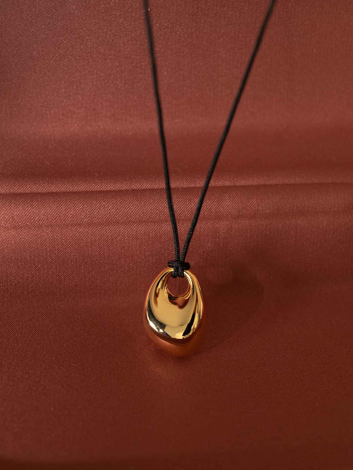 Faye Necklace