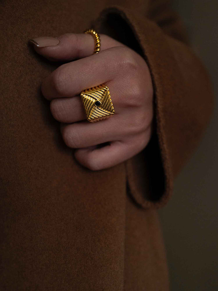 Doria Ring