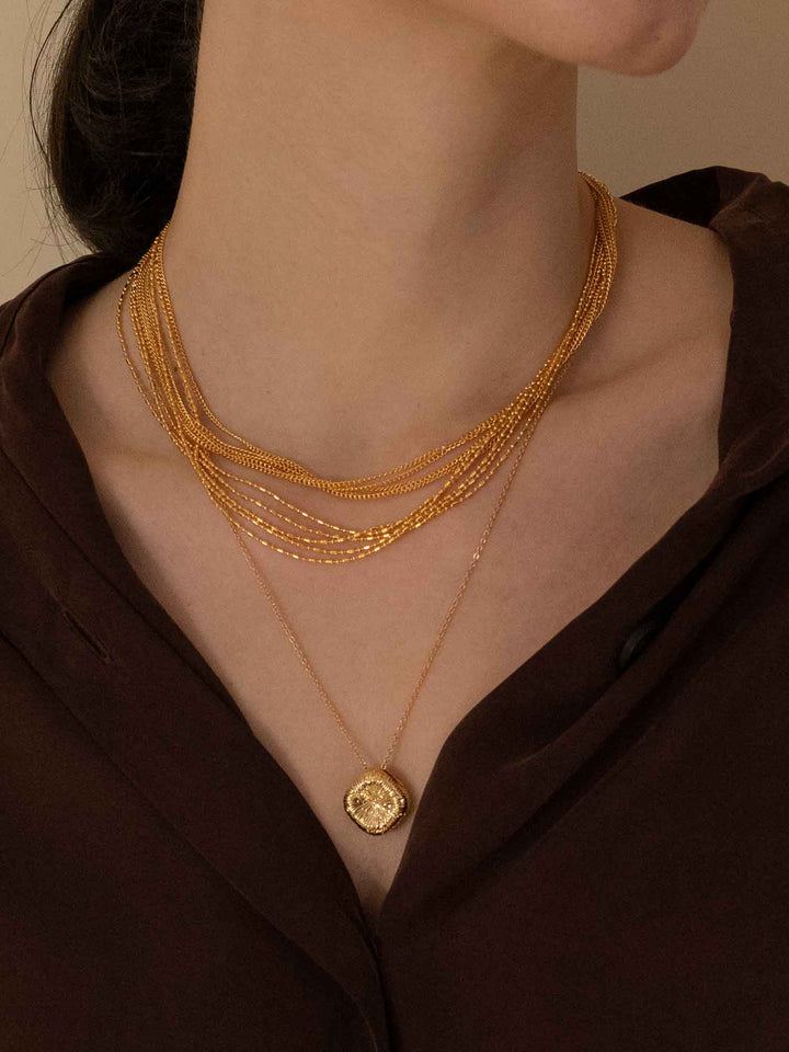 Clara Necklace