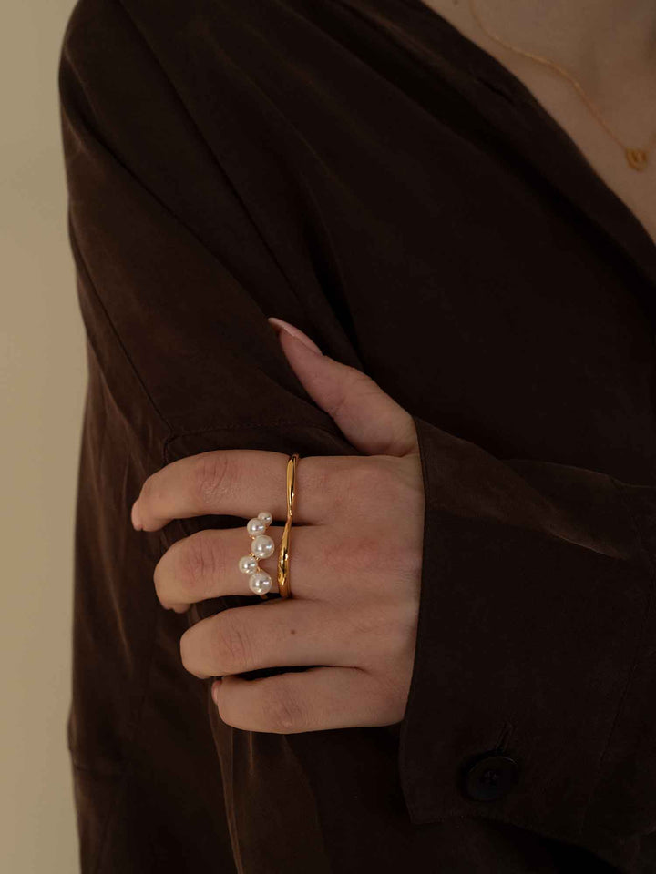 Izetta Ring
