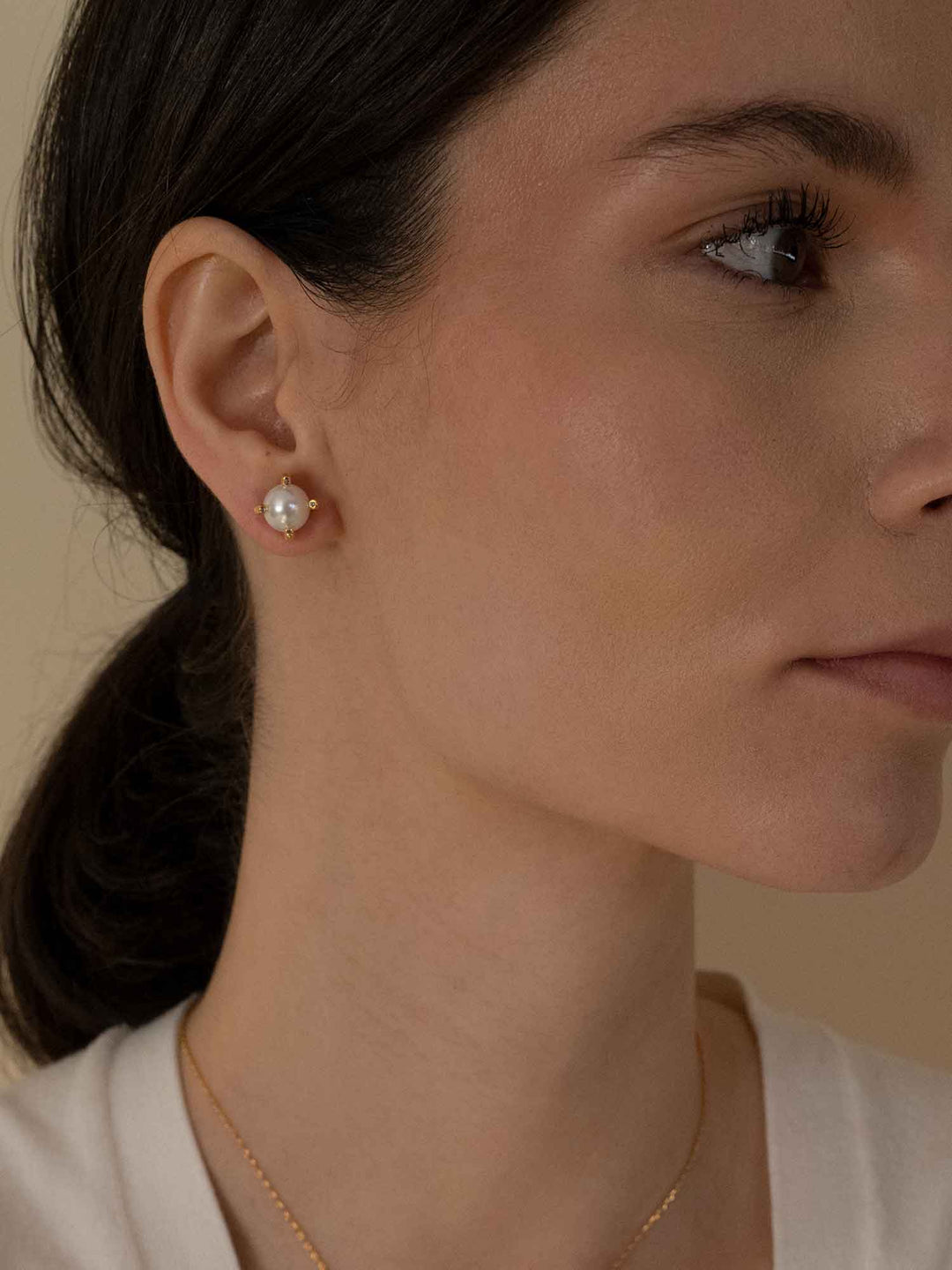 Nuala Earrings Pearl