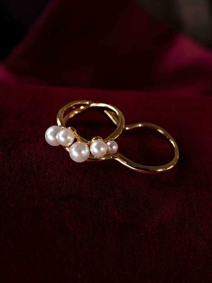 Izetta Ring