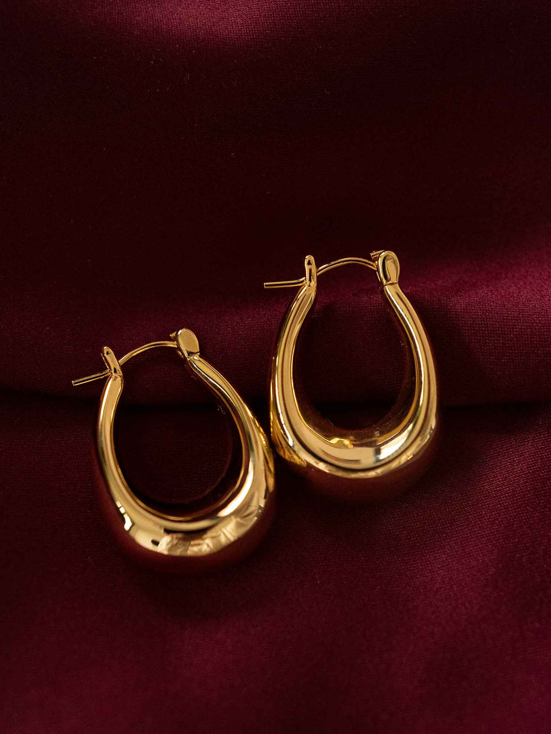 Ona Hoop Earrings
