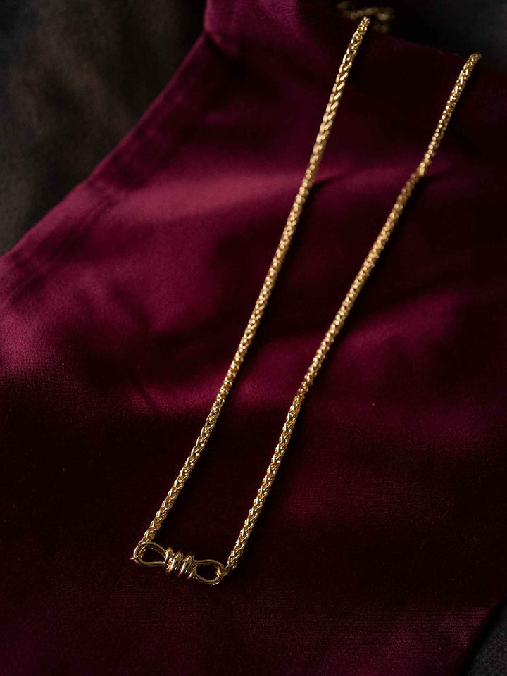 Aella Necklace
