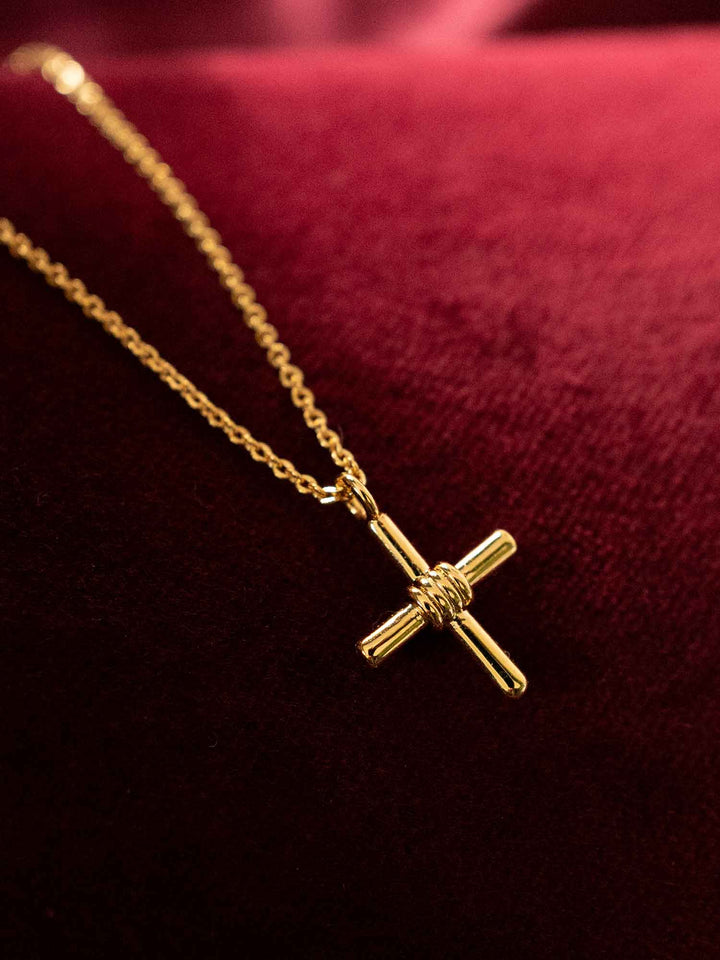 Eris Cross necklace