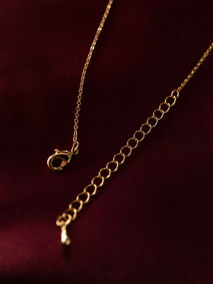 Eris Cross necklace