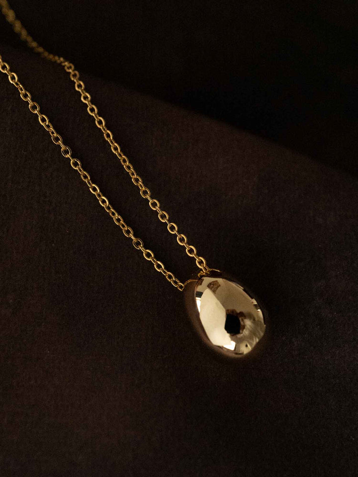 Leonore Necklace
