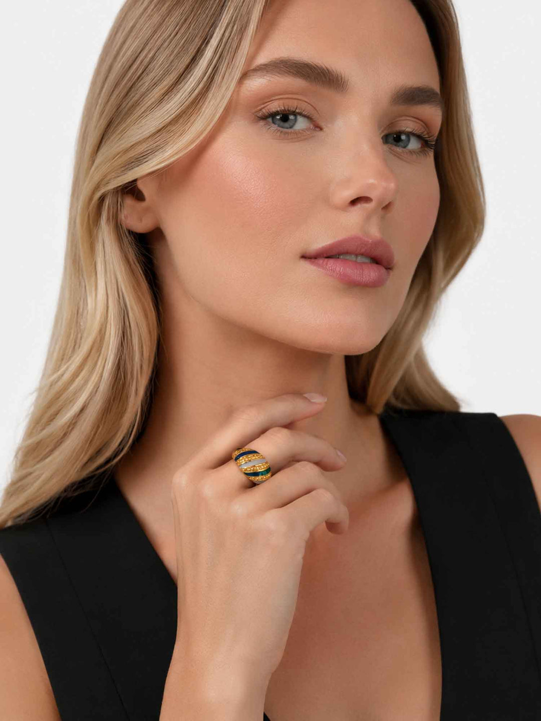 Leocadia Ring