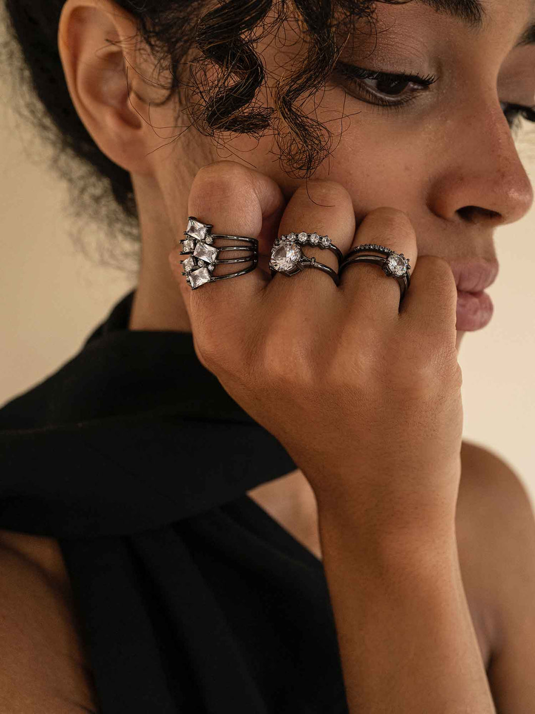 Leora Multi Ring