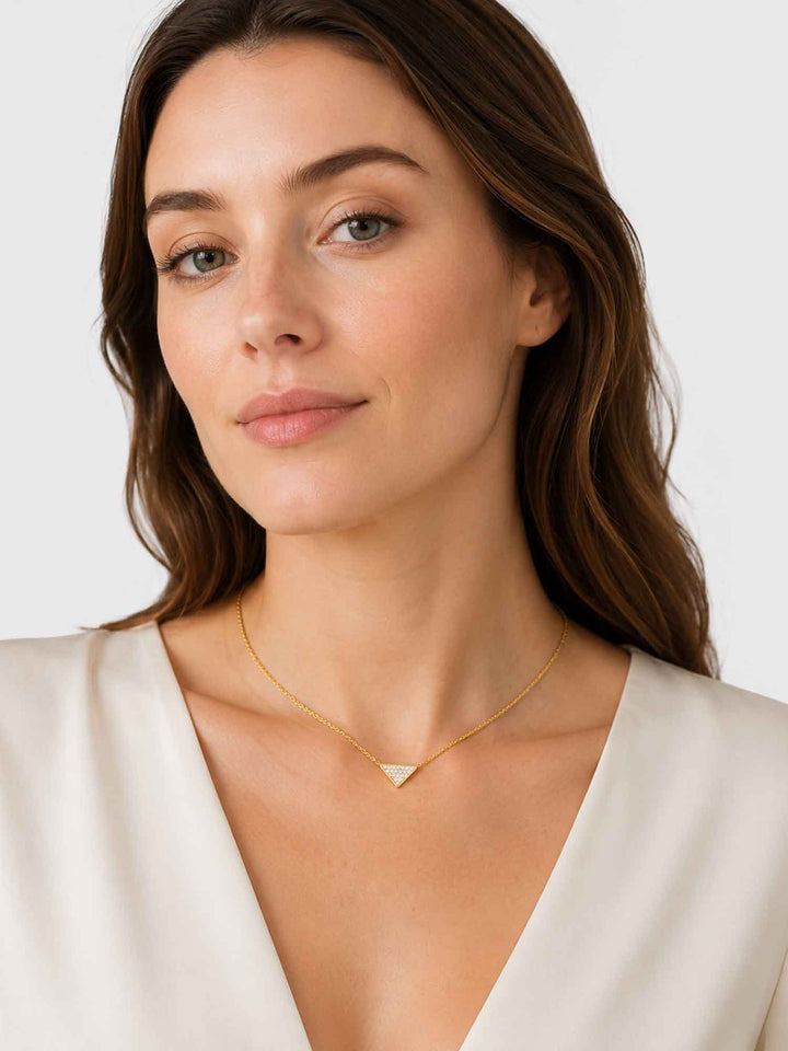 Nimia Necklace