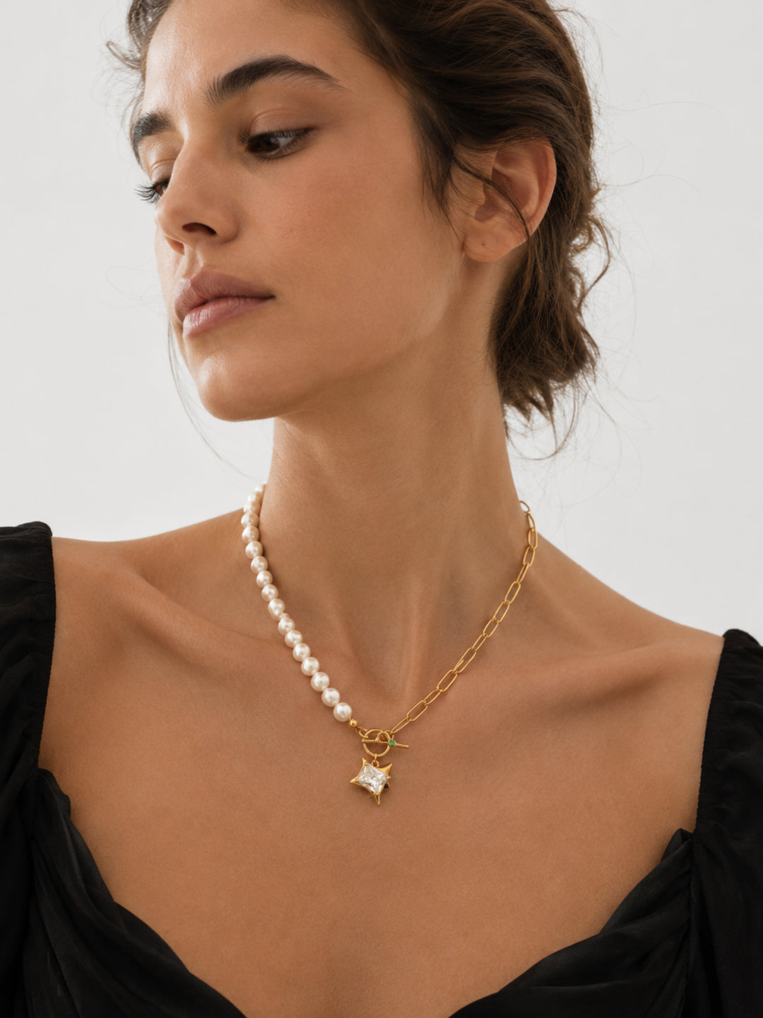 Oriana Pearl Star Necklace