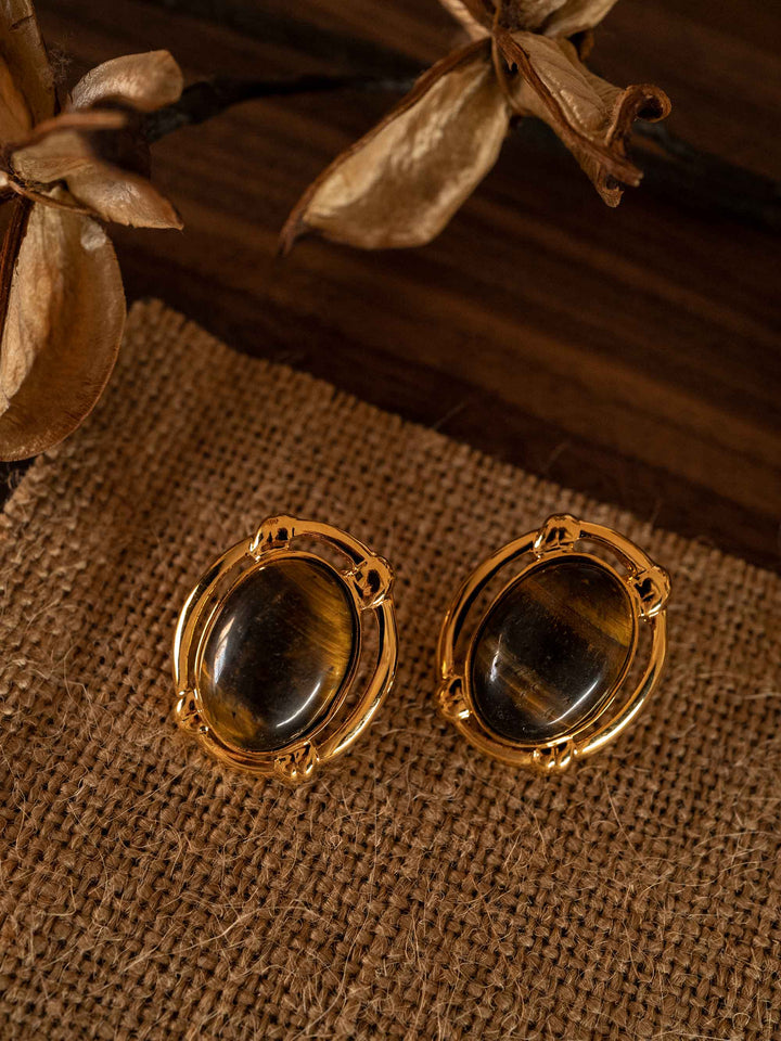 A Brown Stone Oval Gold Earrings