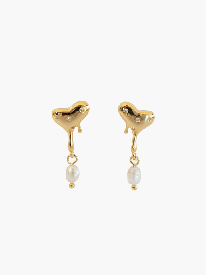 Dakota Heart Pearls Earrings