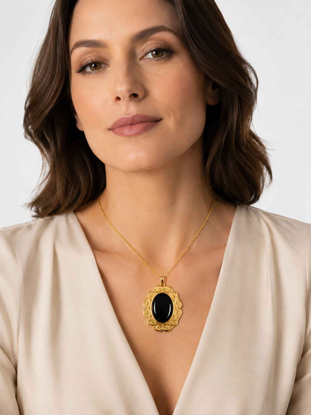 Ramira Necklace Black