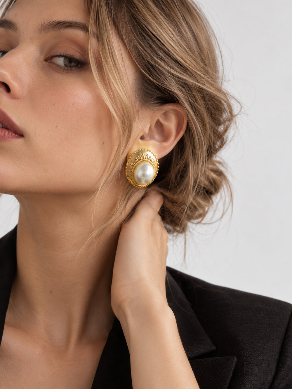 Rosina Pearl Disc Stud Earrings - view 2