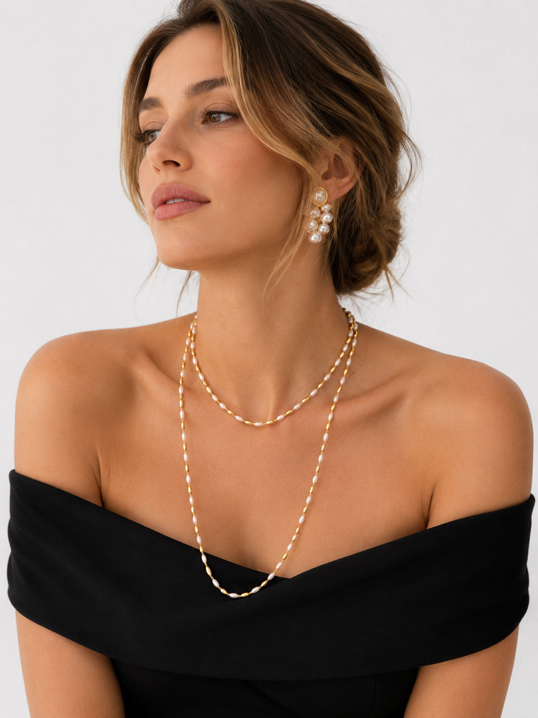 Sephira Pearl Long Necklace