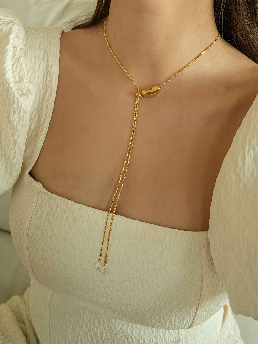 Vera Necklace